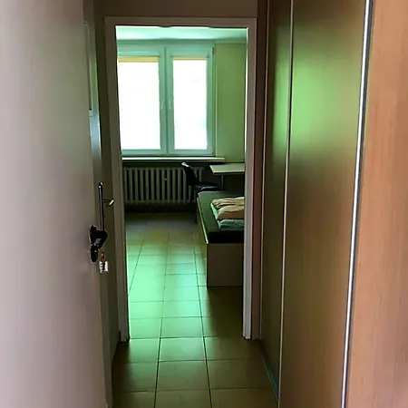 Dom Studenta Pod Jeleniem 3*
