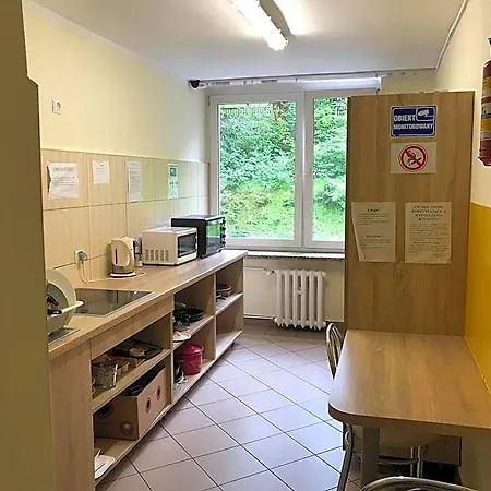 Dom Studenta Pod Jeleniem 3*
