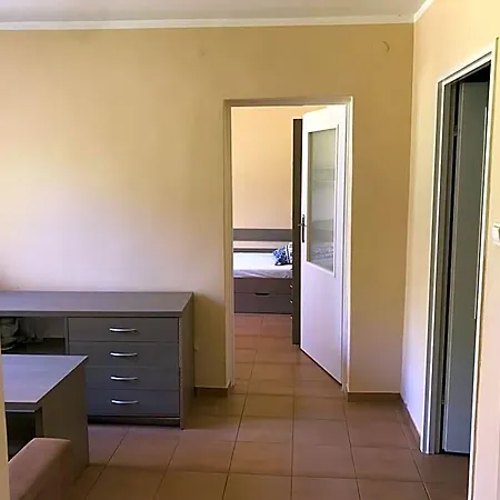 Dom Studenta Pod Jeleniem Aparthotel Jelenia Góra